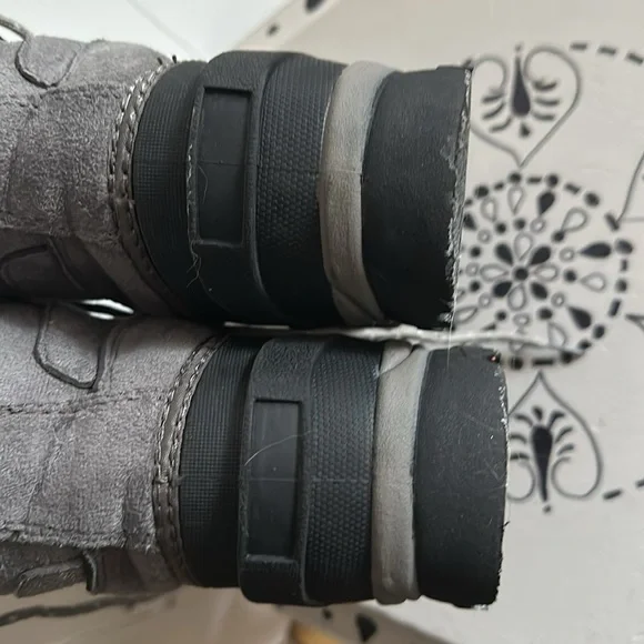 Itasca thinsulate Gray Winter Boots - Picture 7 of 7